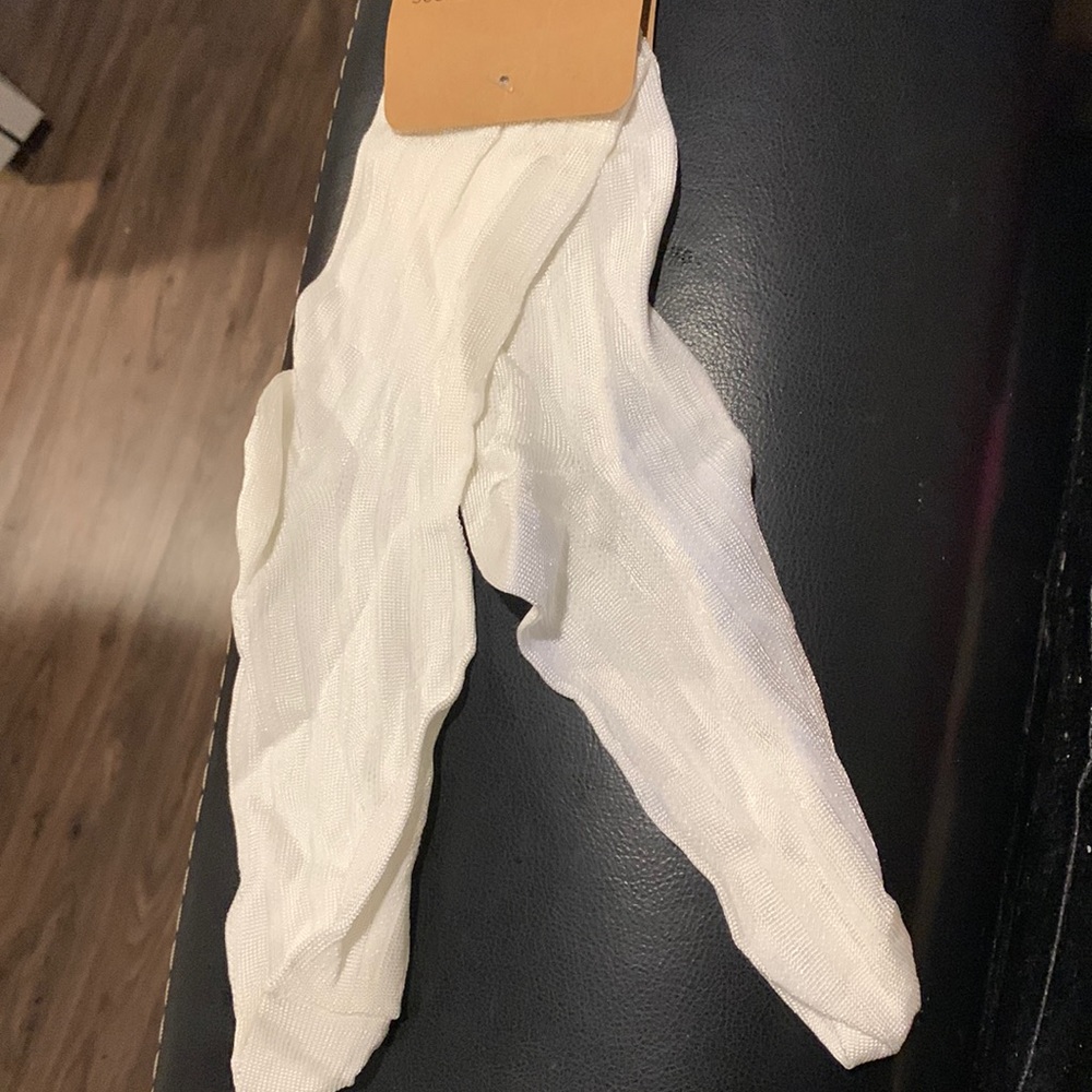 Urban outfitter off white shiny crew sock NWT